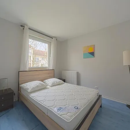 2 - 6 Personnes - Disneyland & Paris - Gare 2 Min Apartment