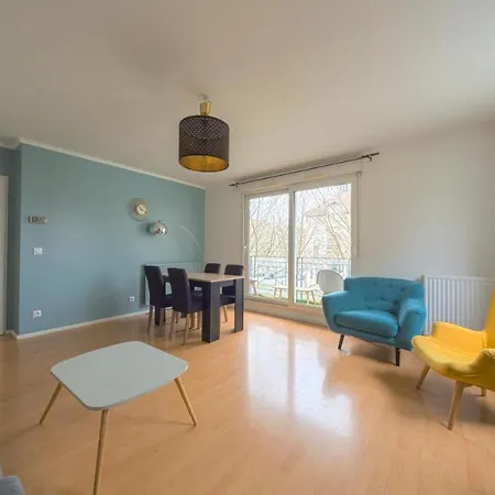 Apartment 2 - 6 Personnes - Disneyland & Paris - Gare 2 Min *